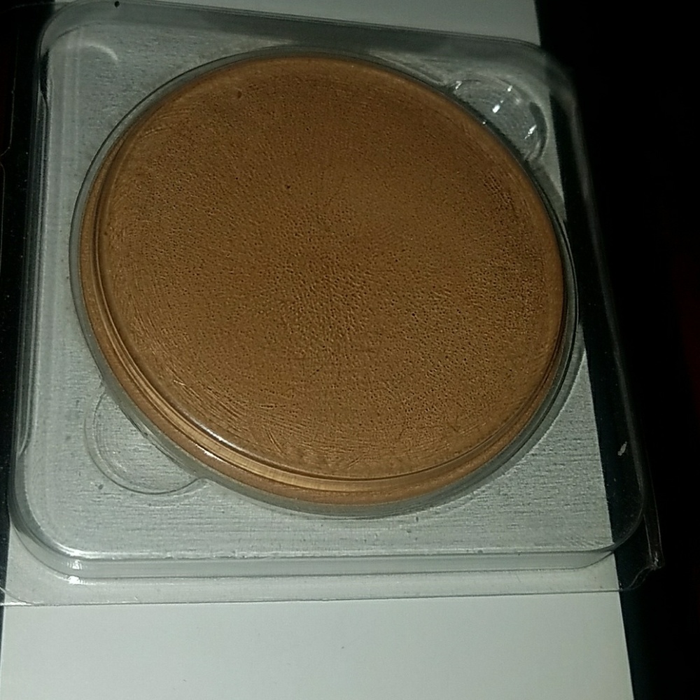 Lancome Dual Finish Bisque w